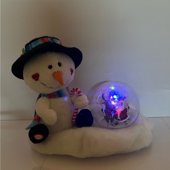 Gemmy Animated plush friend Snow Globe Snowman Lights Singing Plush WORKS - Picture 10 of 10